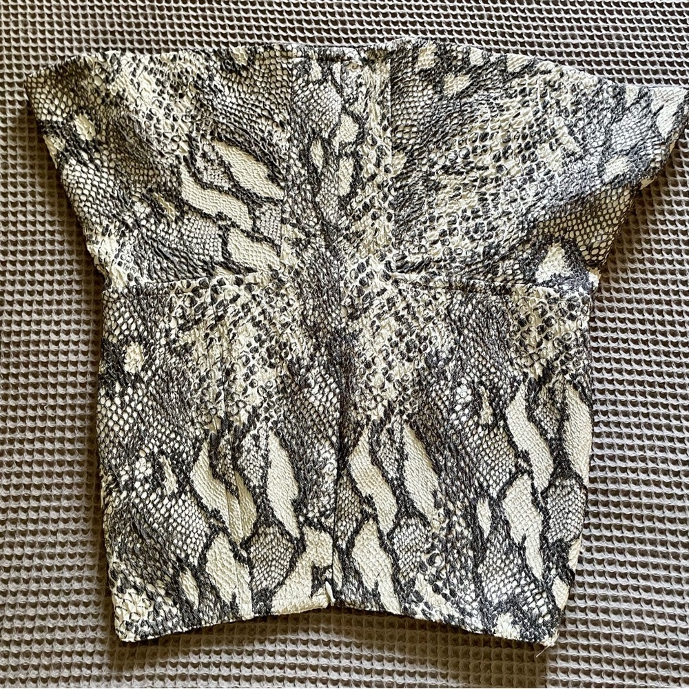 Yigal Azrouel Skirt Python Snake Print Leather - Picture 11 of 12
